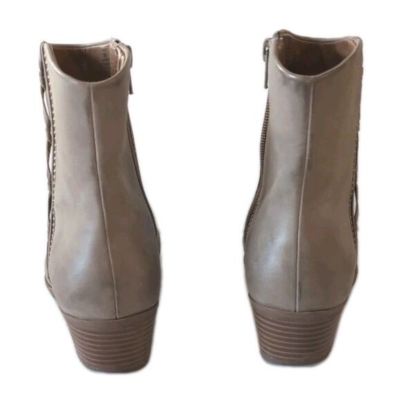 Lucky Brand Women's Brown Faux Leather Ankle Boots, Size 8 - Picture 10 of 11